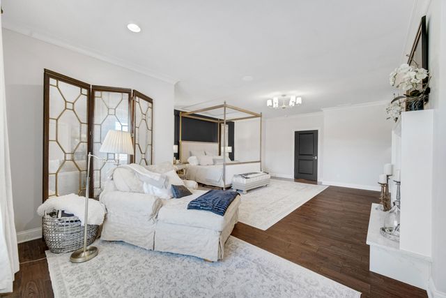 917 Perthshire Lane, Dyer, IN 46311