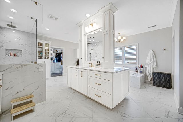 917 Perthshire Lane, Dyer, IN 46311