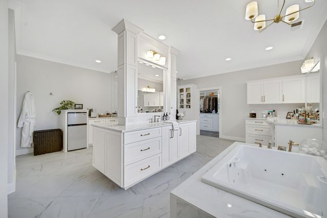 917 Perthshire Lane, Dyer, IN 46311