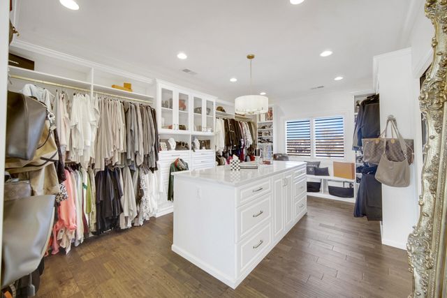 917 Perthshire Lane, Dyer, IN 46311