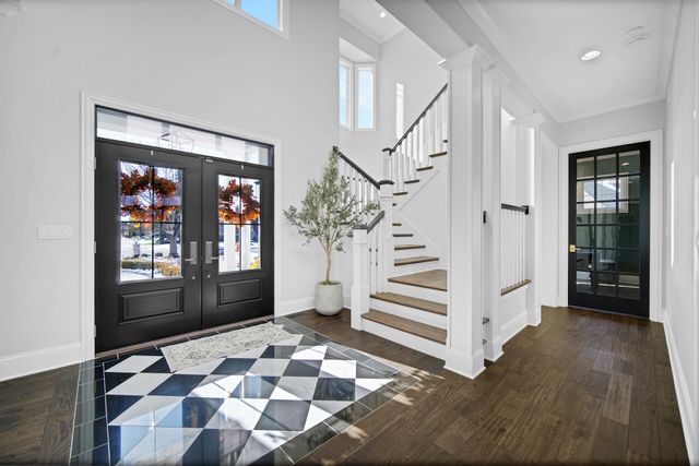 917 Perthshire Lane, Dyer, IN 46311