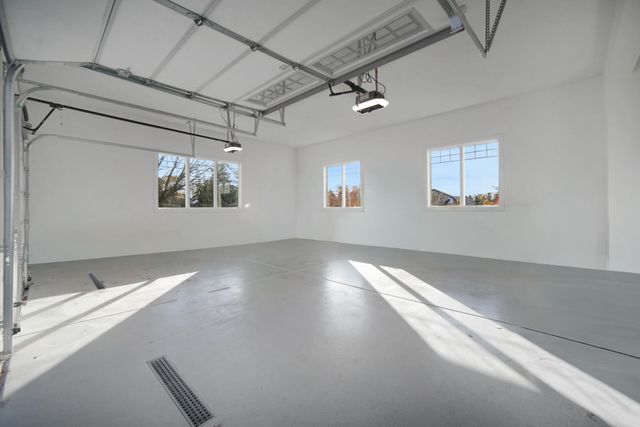 917 Perthshire Lane, Dyer, IN 46311