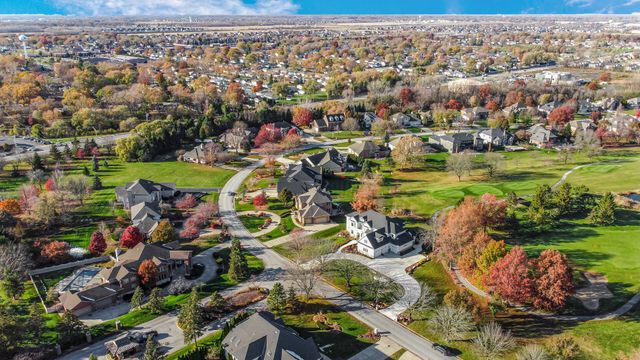 917 Perthshire Lane, Dyer, IN 46311