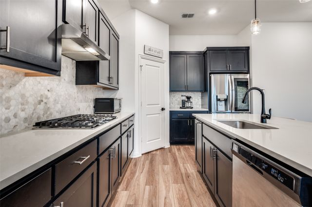 3912 Blue Stem Boulevard, Melissa, TX 75454