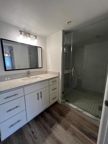 191 SW Palm Drive 105, Port St Lucie, FL 34986