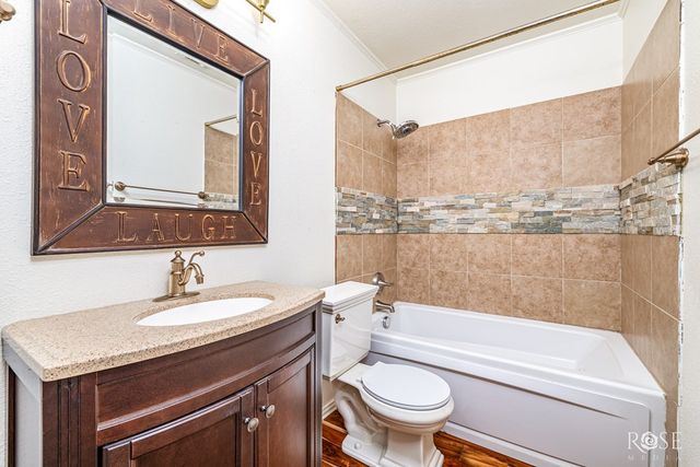 109 Sonora Drive, Sonora, TX 76950