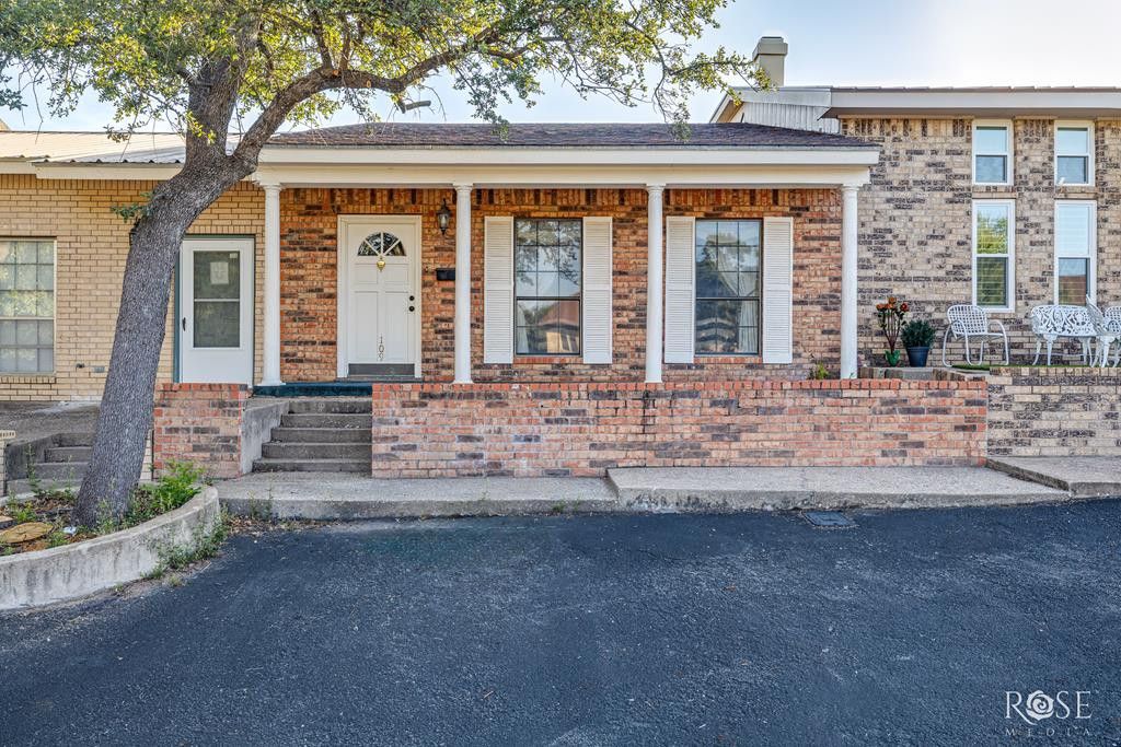 109 Sonora Drive, Sonora, TX 76950