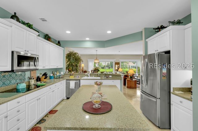 15 Clairborne Ct, Bluffton, SC 29909