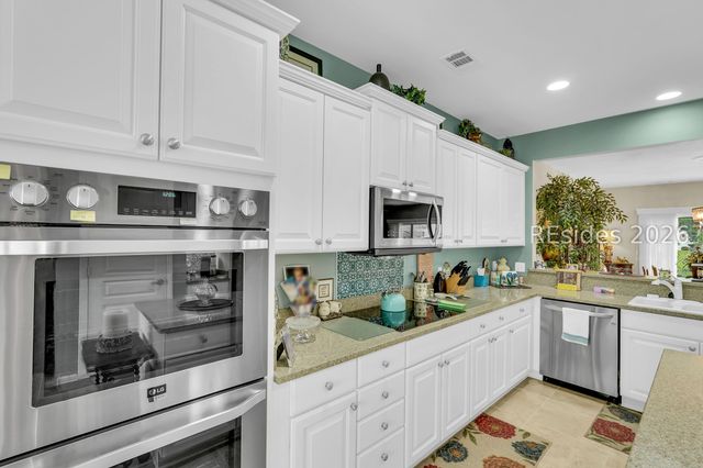 15 Clairborne Ct, Bluffton, SC 29909