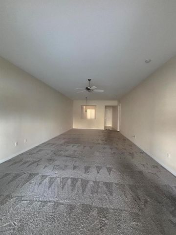 17 Harbour Isle Drive W 103, Fort Pierce, FL 34949