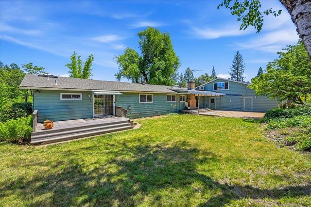 11452 Polaris Dr, Grass Valley, CA 95949