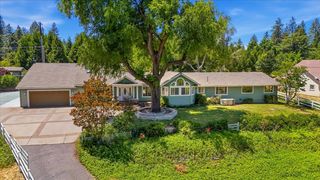 11452 Polaris Dr, Grass Valley, CA 95949