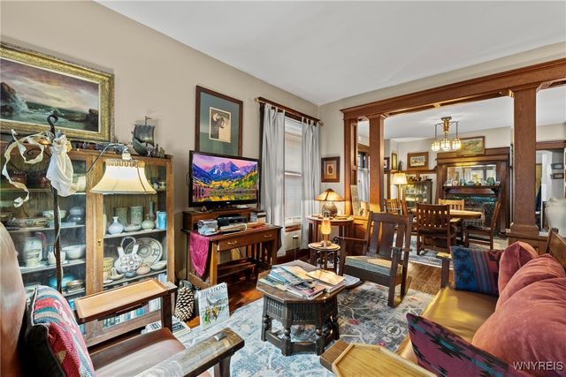 434 Potomac Avenue, Buffalo, NY 14213