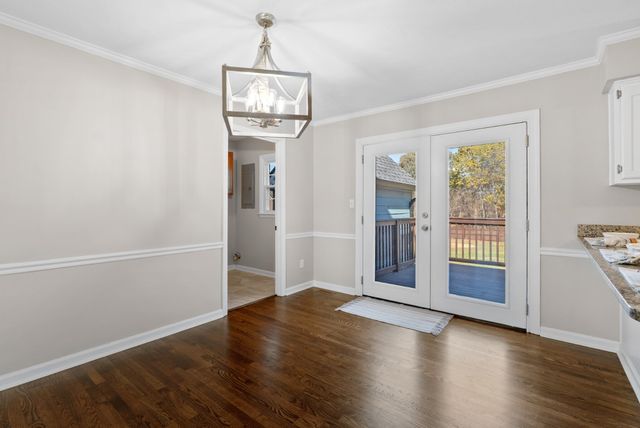 102 Pennsylvania Ave, White House, TN 37188