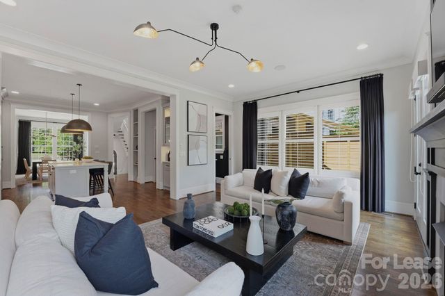 812 Ideal Way, Charlotte, NC 28203