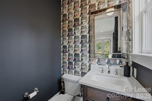 812 Ideal Way, Charlotte, NC 28203