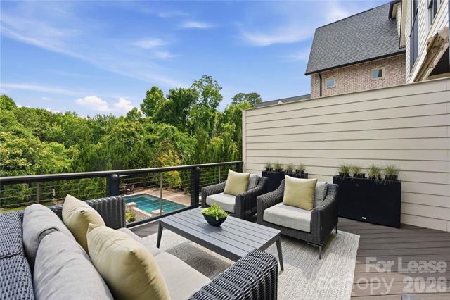 812 Ideal Way, Charlotte, NC 28203