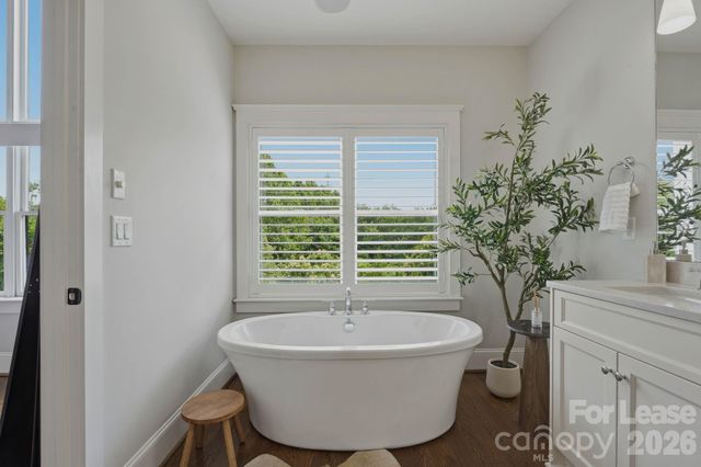 812 Ideal Way, Charlotte, NC 28203