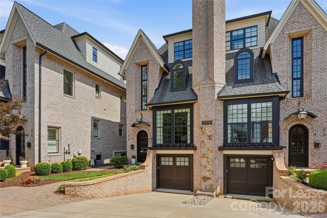 812 Ideal Way, Charlotte, NC 28203