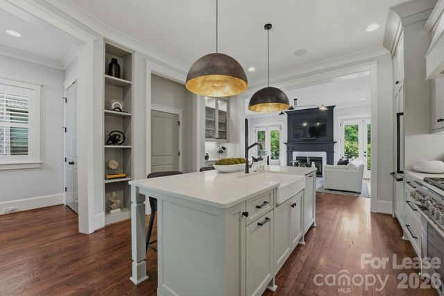 812 Ideal Way, Charlotte, NC 28203