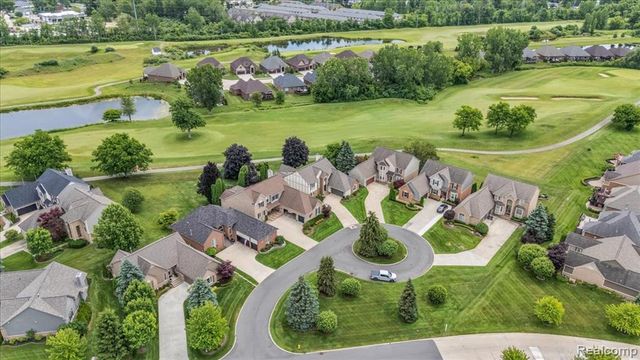7882 Glacier Club Drive, Washington, MI 48094
