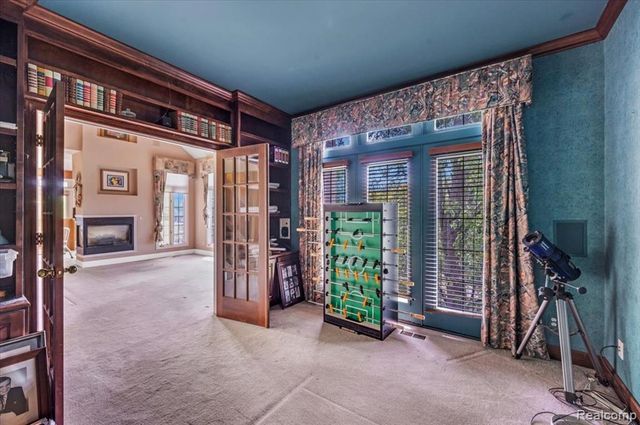 7882 Glacier Club Drive, Washington, MI 48094