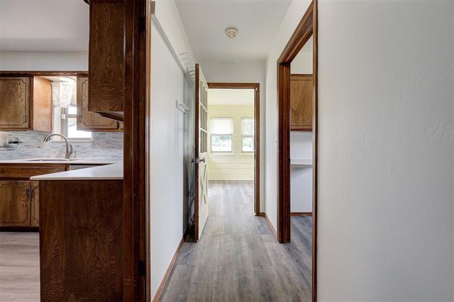 6517 S Frisco Road, Mustang, OK 73064