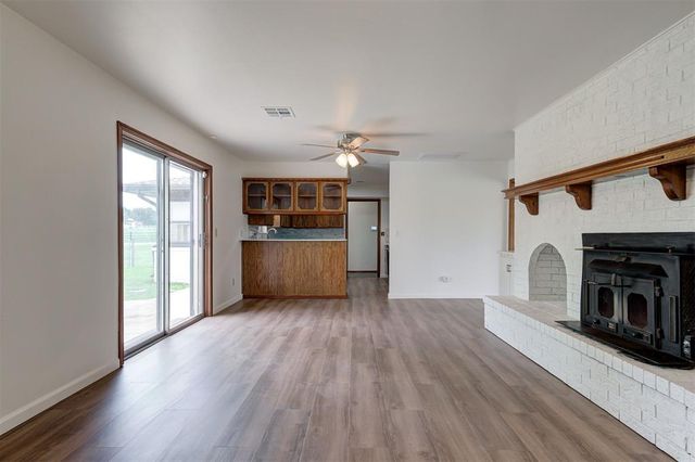 6517 S Frisco Road, Mustang, OK 73064