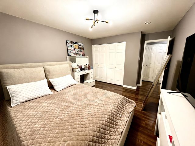 9723 S Keeler Avenue 308, Oak Lawn, IL 60453