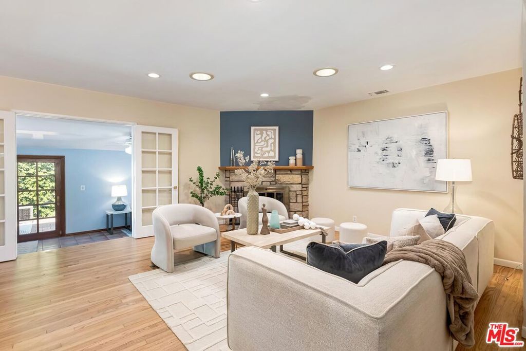 11637 Charnock Road, Los Angeles, CA 90066 — photo 3