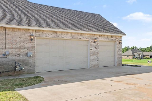 15300 SE 50th Terrace, Choctaw, OK 73020