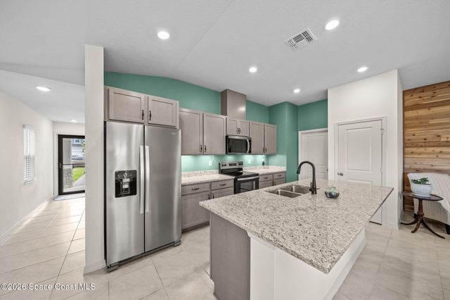 3709 Grappler Circle SE, Palm Bay, FL 32909