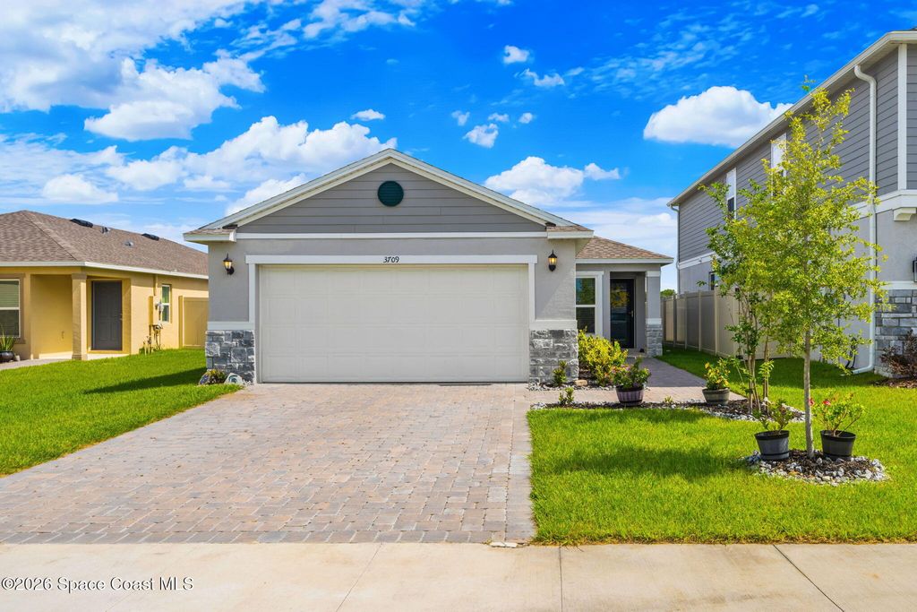3709 Grappler Circle SE, Palm Bay, FL 32909