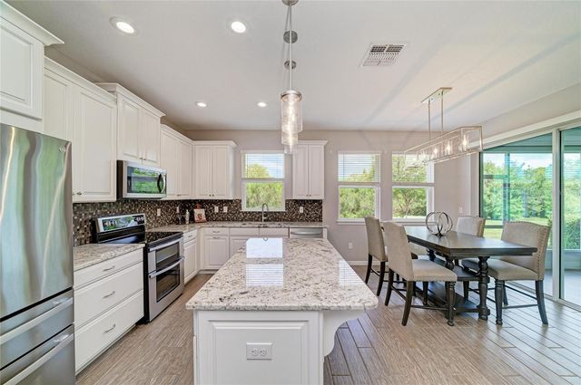 11655 ROLLING GREEN DRIVE, Bradenton, FL 34211