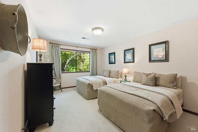 200 Sky Oaks Dr, Angwin, CA 94508