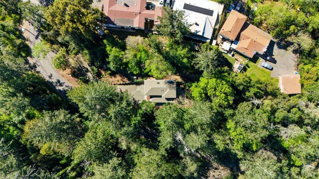 200 Sky Oaks Dr, Angwin, CA 94508