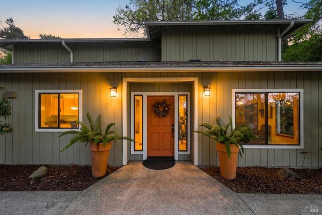 200 Sky Oaks Dr, Angwin, CA 94508