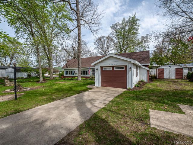 557 Alfred Street, Columbia Township, MI 49230