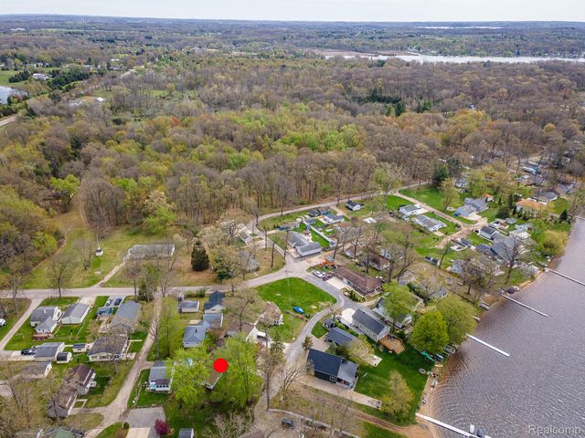 557 Alfred Street, Columbia Township, MI 49230