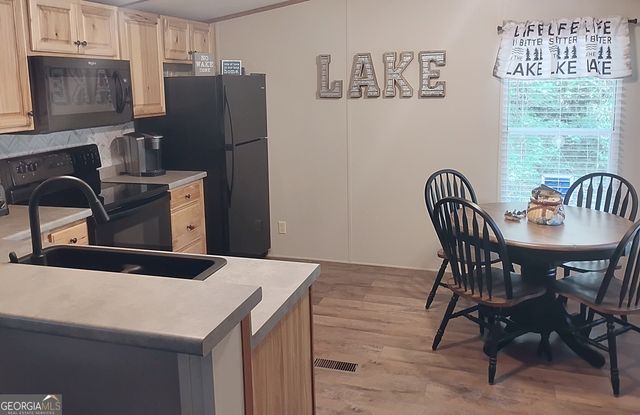 451 North Leroy Road, Seneca, SC 29672