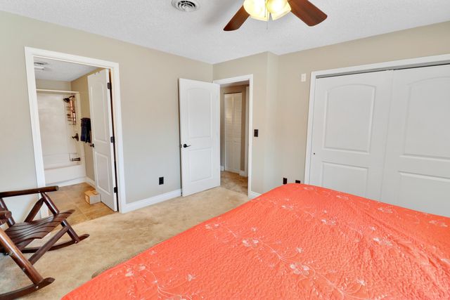 120 Wilshire Drive Unit 17, Hollister, MO 65672