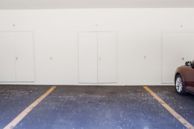 120 Wilshire Drive Unit 17, Hollister, MO 65672