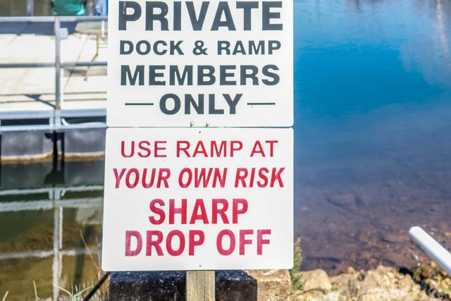 120 Wilshire Drive Unit 17, Hollister, MO 65672