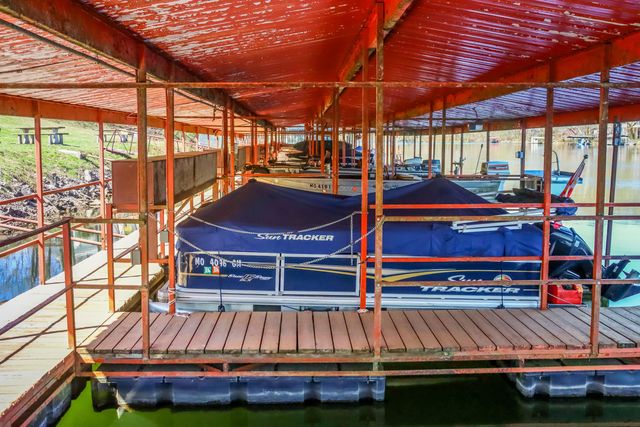 120 Wilshire Drive Unit 17, Hollister, MO 65672