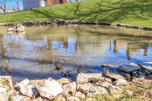 120 Wilshire Drive Unit 17, Hollister, MO 65672