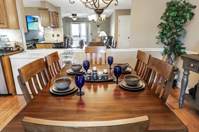 120 Wilshire Drive Unit 17, Hollister, MO 65672