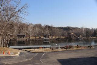 120 Wilshire Drive Unit 17, Hollister, MO 65672