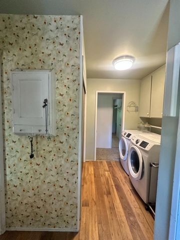 16216 Duggans Rd, Grass Valley, CA 95949