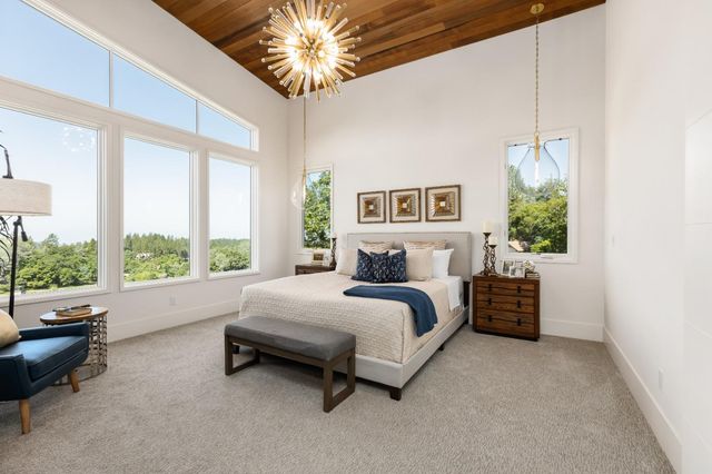 2611 Pinnacle View Dr, Meadow Vista, CA 95722