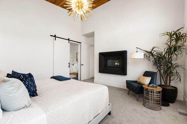 2611 Pinnacle View Dr, Meadow Vista, CA 95722